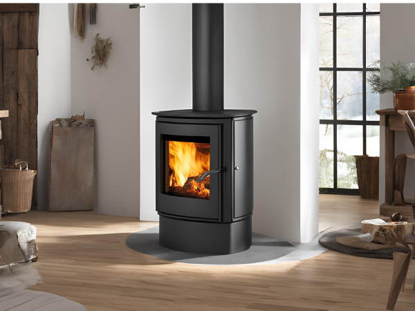 Why Choose a Freestanding Wood Stove with Blower