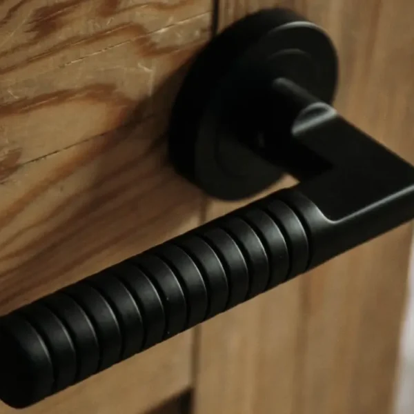 Black Door Handles: The Timeless Trend That Elevates Any Interior